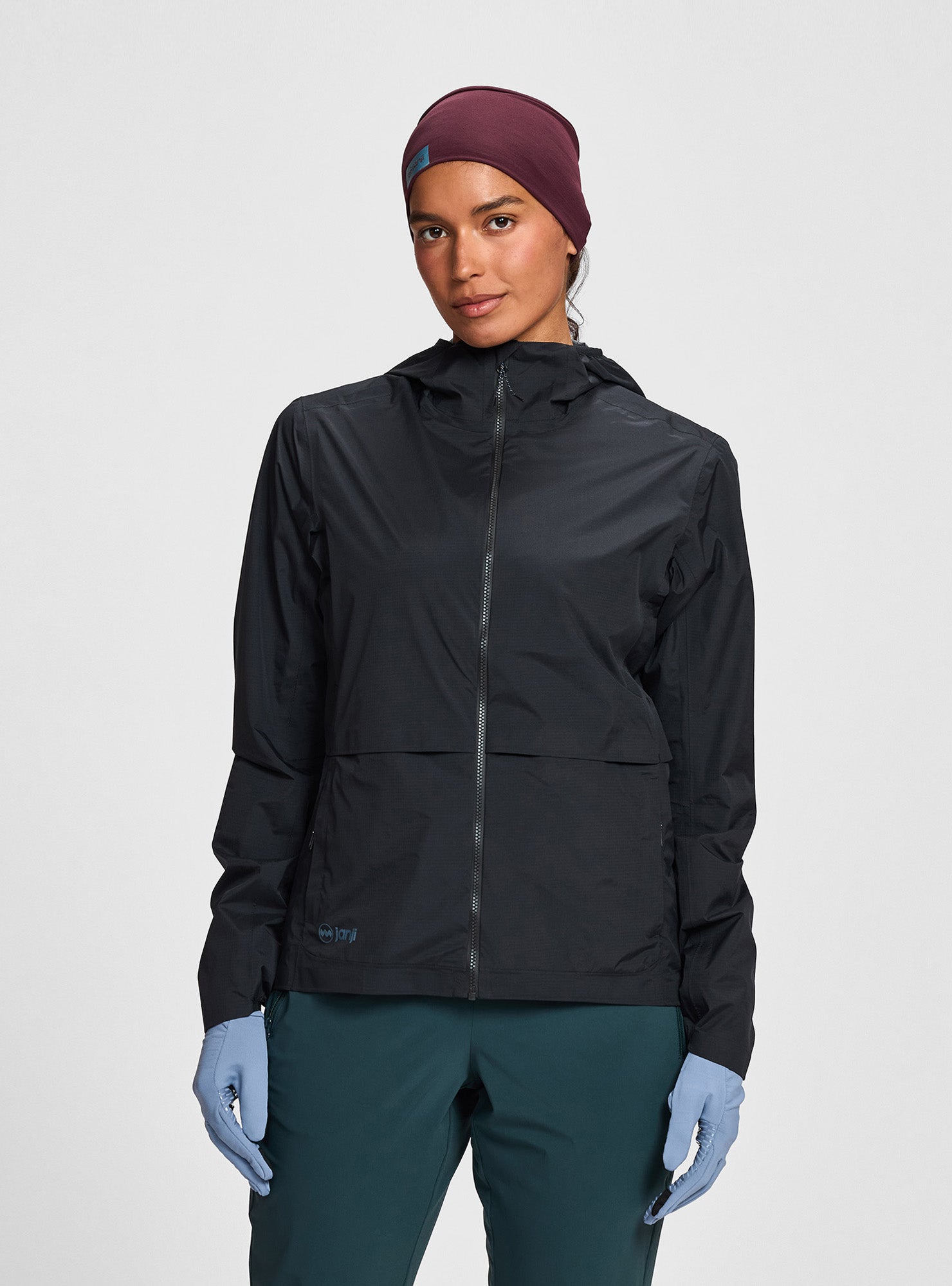 W's Rainrunner Pack Jacket – Janji