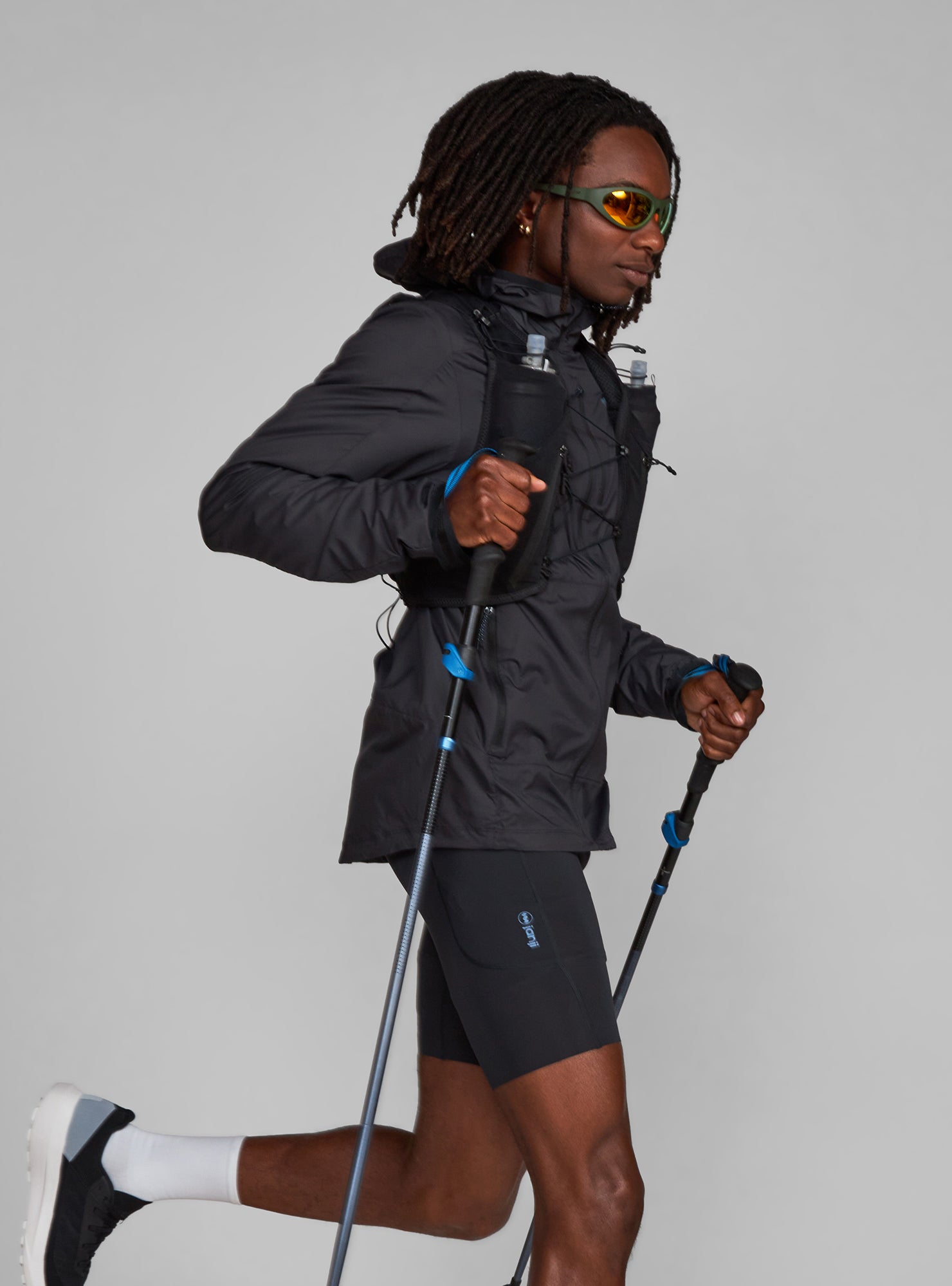 M's Zephyrunner Wind Shell – Janji