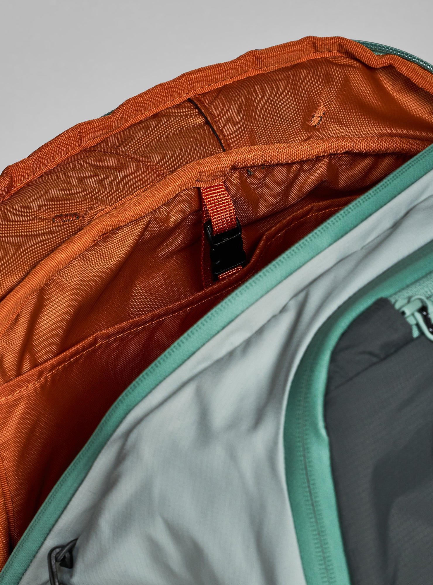 Revy Pack – Janji