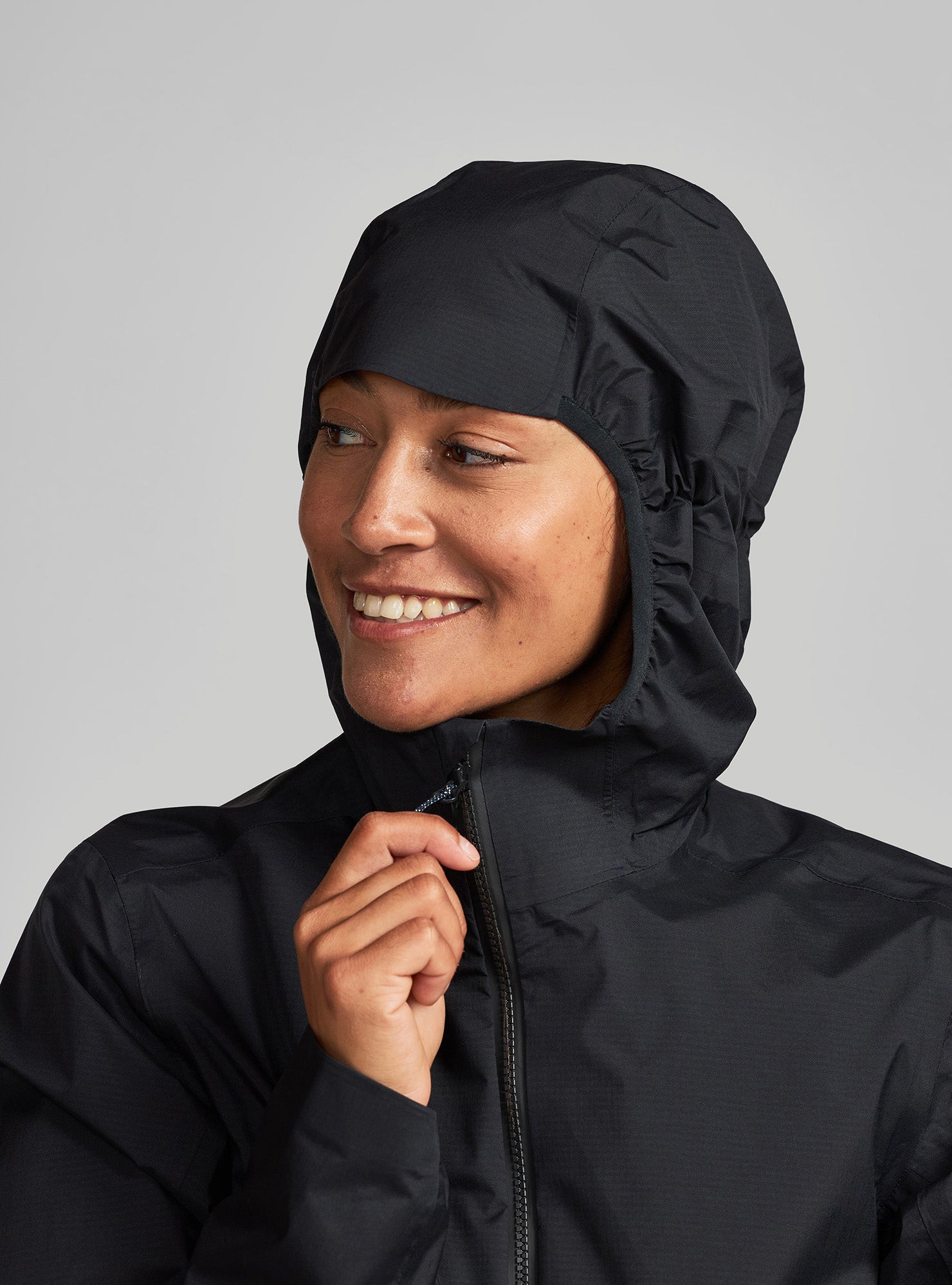 W's Rainrunner Pack Jacket – Janji